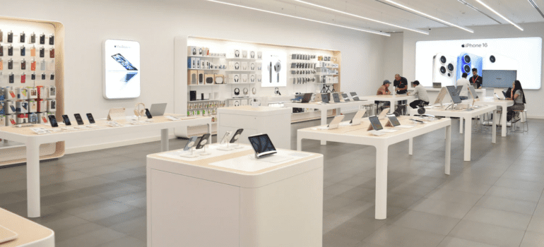 Apple Distributor in Dubai for Global Businesses