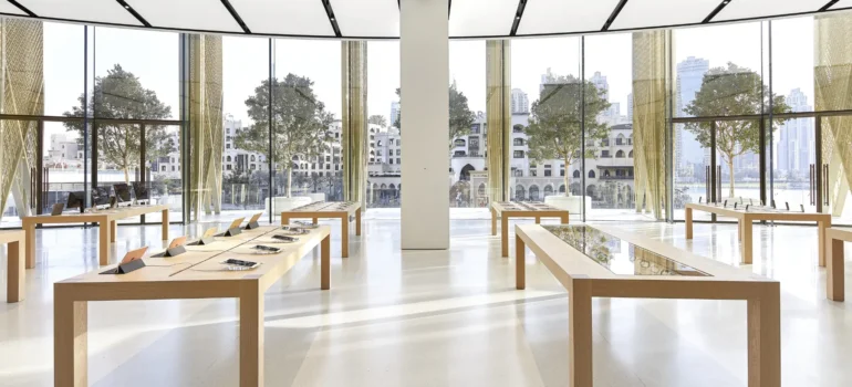 Smart Tech Supply of an Apple Distributor in Dubai