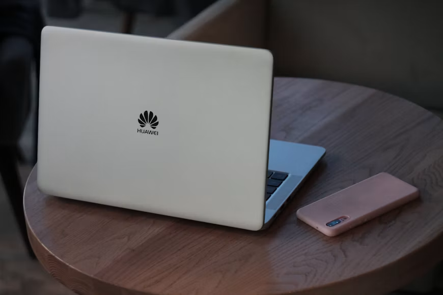 A Practical Guide to AI and High-Performance Computing Procurement with a Huawei Distributor in Dubai