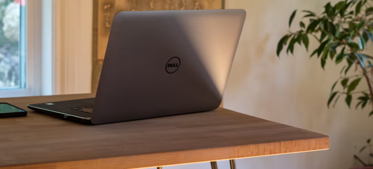 Dell Distributor in Dubai: Authorized Dell Products, Business Solutions & IT Distribution