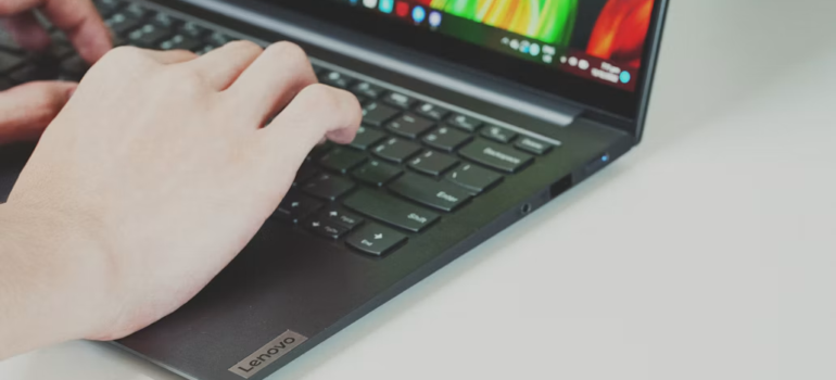 Lenovo Distributor in Dubai: Business Laptops, PCs, Servers & IT Solutions